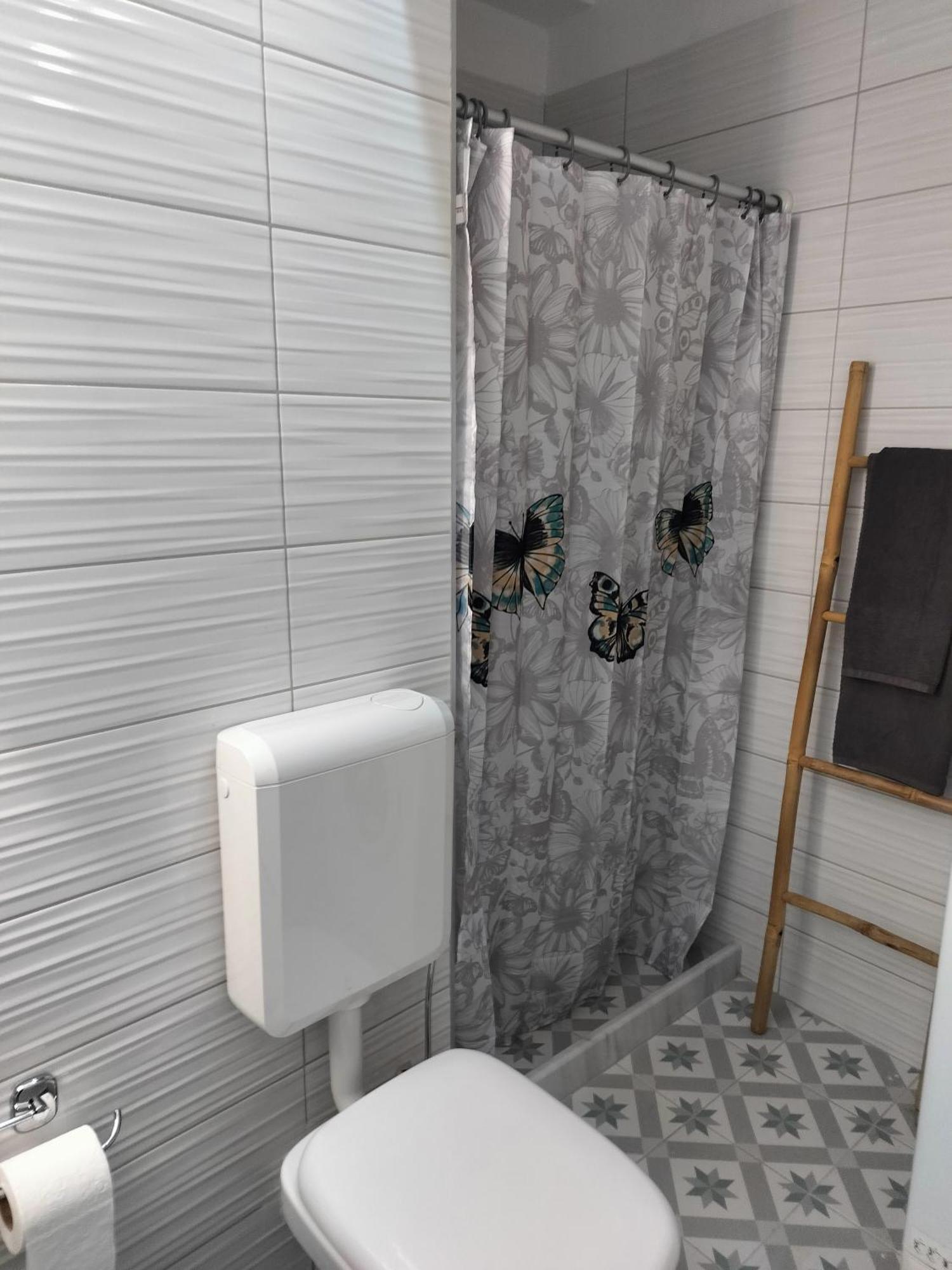 Cozy Central Flat In Pyrgos Near Olympia Exterior foto